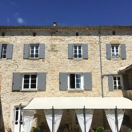 Mas Des Mourgues 2 - Chambres D'hotes De Charme A Castelnau-valence Couette-café