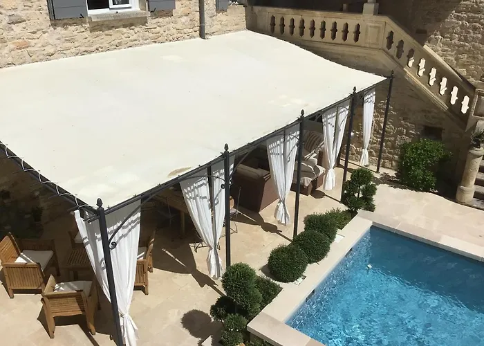 Mas Des Mourgues 2 - Chambres D'hotes De Charme A Castelnau-valence Bed & Breakfast