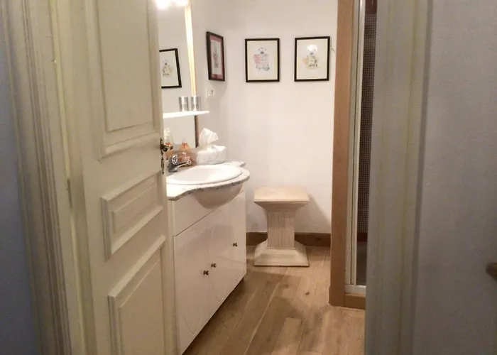 Mas Des Mourgues 2 - Chambres D'hotes De Charme A Castelnau-valence Bed & Breakfast Valence (Gard)